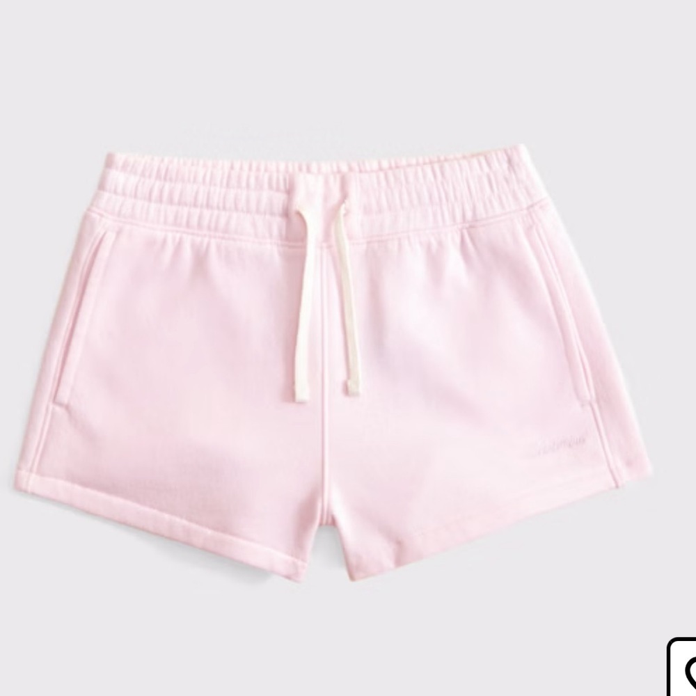 Abercrombie Kids Essential Shorts! NWT
